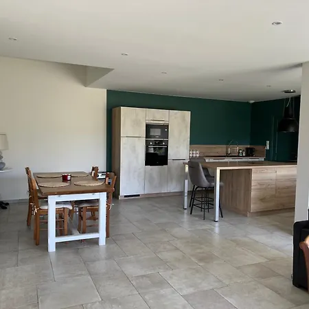 Infependant * Crennes-sur-Fraubee